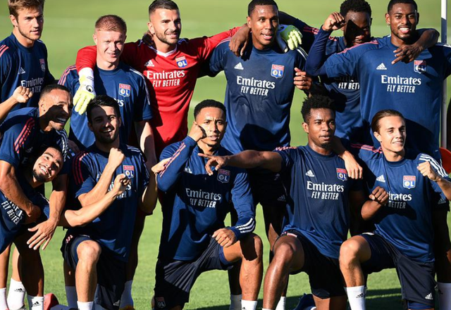 九游娱乐-包含犹他爵士迎欧冠关键赛；今夜再遭质疑；气氛紧张；控场能力受关注的词条